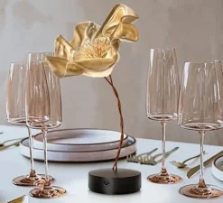 Lampe*Slamp Baladeuse, La Fleur, , LED, dim, 2700K, 150 lm, Ø15cm, H26cm - noir et or