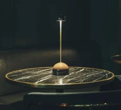 Lampe*Marset Baladeuse, Sips, , IP43, LED, dim, 2700K, 327 lm, Ø9cm, H31cm - marron chocolat, or