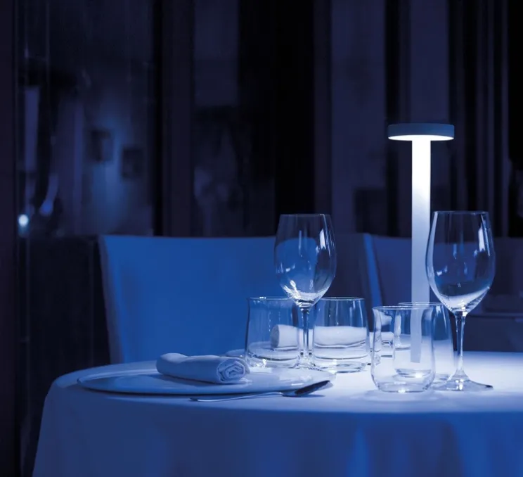 Baladeuse, TeTaTeT, blanc mat, LED, 2700K, 178lm, 12H, Ø9cm, H34,5cm - Davide Groppi