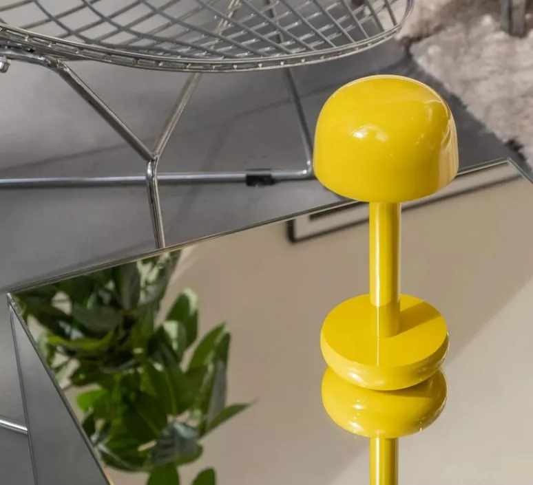 Lampe*Humble Baladeuse, Two Yellow, , IP65, LED, dim, 2700K, 11 lm, Ø8,8cm, H21,2cm - jaune