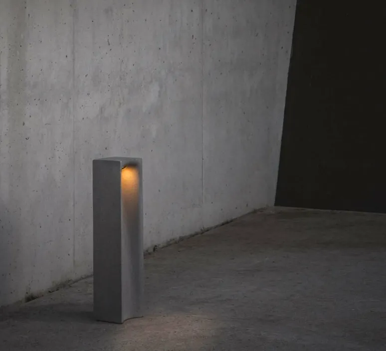 Lampadaire*Faro Borne, Grot 700, , IP55, LED, 2700K, 77 lm, L15,8cm, H70cm - béton