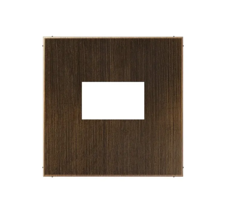 Enjoliveur, Prise, LS 990, Simple, Laiton ancien, Prise-USB A/C x1, L7cm, H7cm - Jung