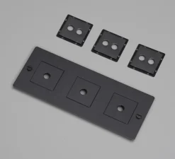 Façade, Buster, Triple horizontal, Bronze fumé, Avec insert, L23,2cm, H9cm - Buster & Punch