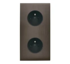 Prise*Modelec Façade, Confidence, Double vertical, Canon de fusil, Prise-2P+T x2, L8cm, H15,1cm -