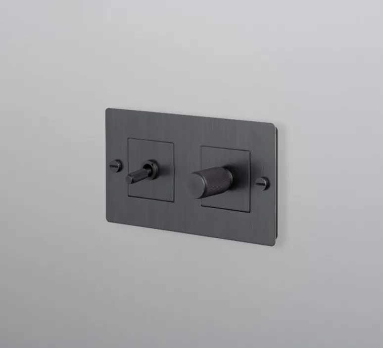 Interrupteur*Buster & Punch Interrupteur, Buster, Double horizontal, Bronze fumé, Va-et-vient x1, Variateur x1, Bronze fumé, L16,1cm, H9cm -