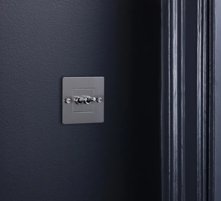 Interrupteur, Buster, Simple, Acier, Va-et-vient x2, Acier, L8,8cm, H8,8cm - Buster & Punch