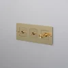 Interrupteur, Buster, Triple horizontal, Laiton, Va-et-vient x1, Va-et-vient x1, Variateur x1, Laiton, L23,2cm, H9cm - Buster & Punch