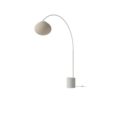 Lampadaire, Acorn, gris mat, abat-jour sable, base béton, câble gris, Ø50cm, H243cm - Bolia