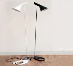 Lampadaire*Louis Poulsen Lampadaire, AJ, , L27,5cm, H130cm - noir