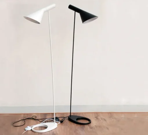 Lampadaire*Louis Poulsen Lampadaire, AJ, , L27,5cm, H130cm - noir