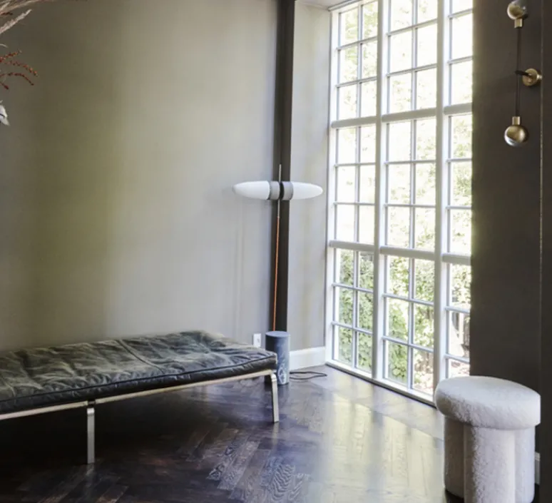 Lampadaire*101 Copenhagen Lampadaire, Bull, , L65cm, H140cm - gris, blanc