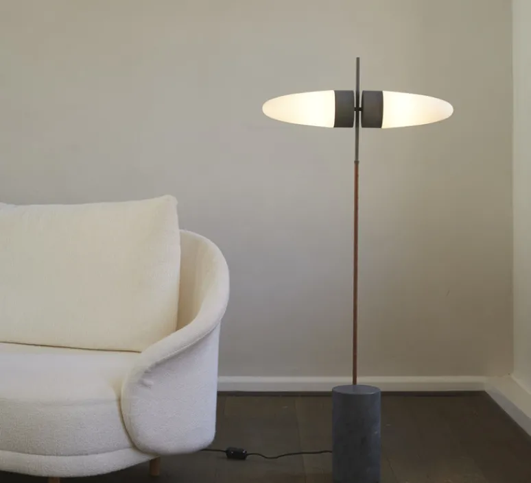 Lampadaire*101 Copenhagen Lampadaire, Bull, , L65cm, H140cm - gris, blanc