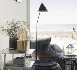 Lampadaire*House Doctor Lampadaire, Club, , L18cm, H130cm - noir