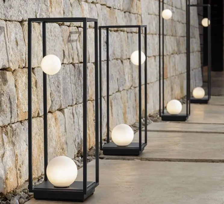 Lampadaire d'extérieur, Abachina, noir, IP65, LED, 3000k, 410 lm, Ø22,5cm, H70cm - Karman