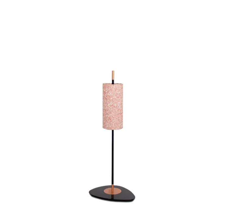 Lampadaire d'extérieur, Lagoon, small, abat-jour orange Noumea Goyave, tissu Pierre Frey, structure laquée noire et cuivre, IP68, Ø15cm, H101,5cm - Contardi