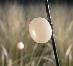 Lampadaire d'extérieur, Pois, noir, blanc, IP65, LED, 3000K, 410 lm, Ø11,5cm, H158cm - Karman