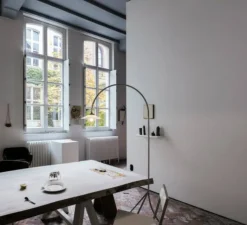 Lampadaire*Valerie_Objects Lampadaire, N°1, , L83,6cm, H190cm - gris clair