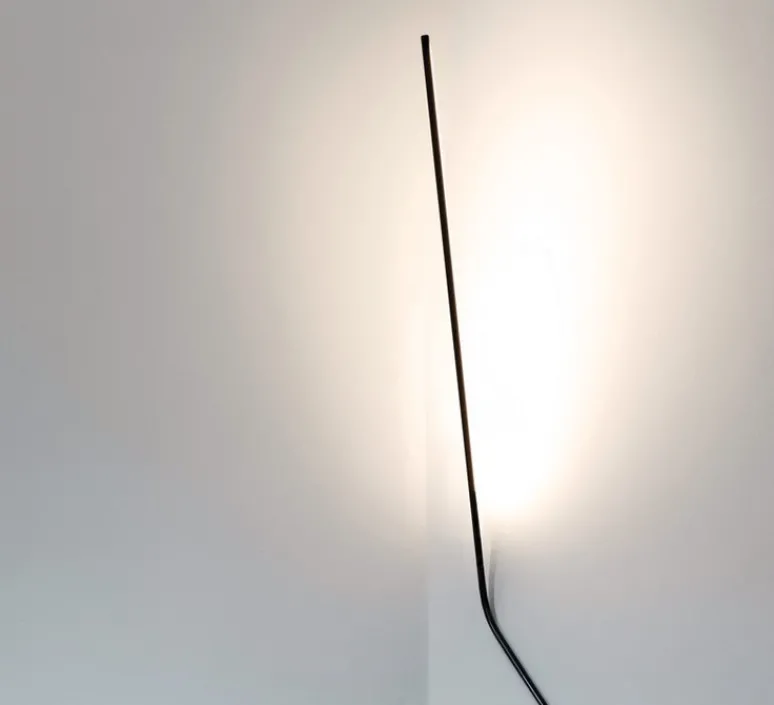 Lampadaire*Nemo Lighting Lampadaire, Neo, , LED, 2700k, 540lm, P30cm, H200cm - noir