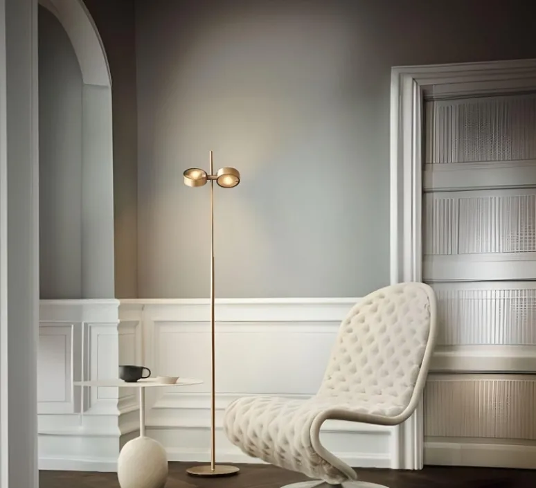 Lampadaire*Light Point Lampadaire, Orbit Floor, , LED, dim, 2700K, 2250 lm, H99,2cm - laiton