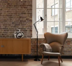 Lampadaire, ORIGINAL 1227 mini, noir, LED, Ø15cm, H153cm - ANGLEPOISE