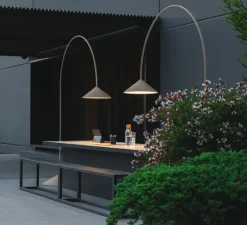 Lampadaire*Vibia Lampadaire, Out, 4275, , IP65, LED, dim, Dali, 2700K, 1362 lm, L44cm, H242cm - beige D1