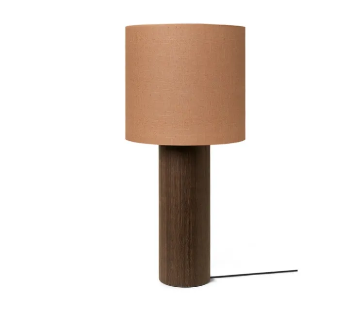 Lampadaire, Post Solid , chêne fumé, abat-jour curry, Ø42cm, H110cm - Ferm Living