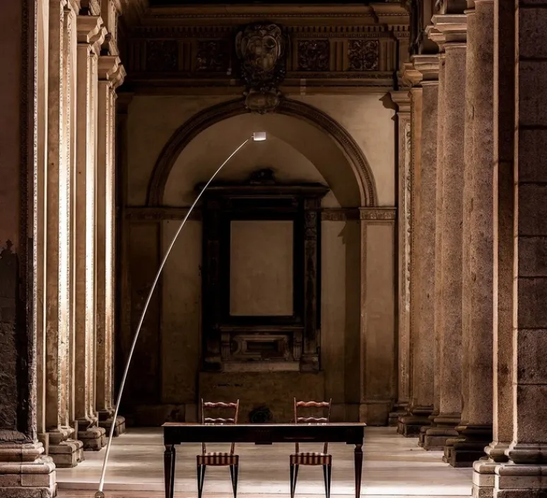 Lampadaire*Davide Groppi Lampadaire, Sampei 230, , LED, 2700K, 1808lm, L79,5cm, H215cm - blanc mat