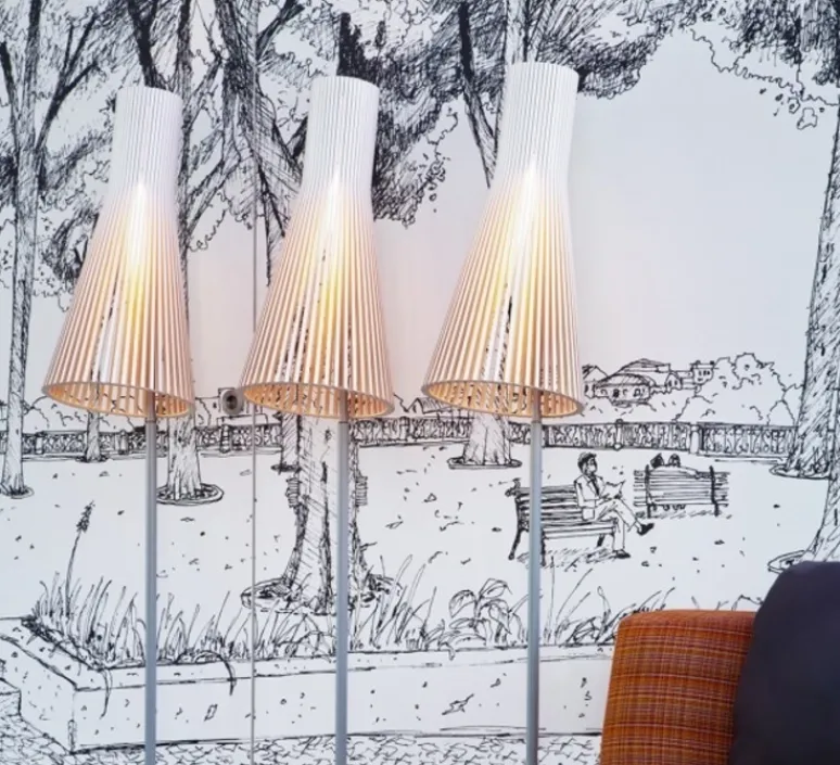 Lampadaire*Secto Design Lampadaire, Secto 4210, , LED, L30cm, H175cm - bois, blanc