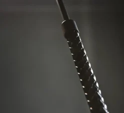 Lampadaire, Spoon, structure metal noir mat, cuir noir, LED, dim, 3000K, 600 lm, Ø12cm, H135cm - Penta