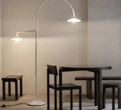 Lampadaire*Valerie_Objects Lampadaire, Standing Lamp marble N°3, , L34cm, H200cm - blanc