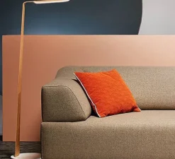 Lampadaire*Tunto Lampadaire, SWAN, , LED, 1090lm, 2700K, L35cm, H135cm - chêne