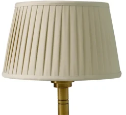 Lampadaire*Eichholtz Lampadaire, Tryon, , Ø20cm, H146,5cm - laiton antique, abat-jour beige