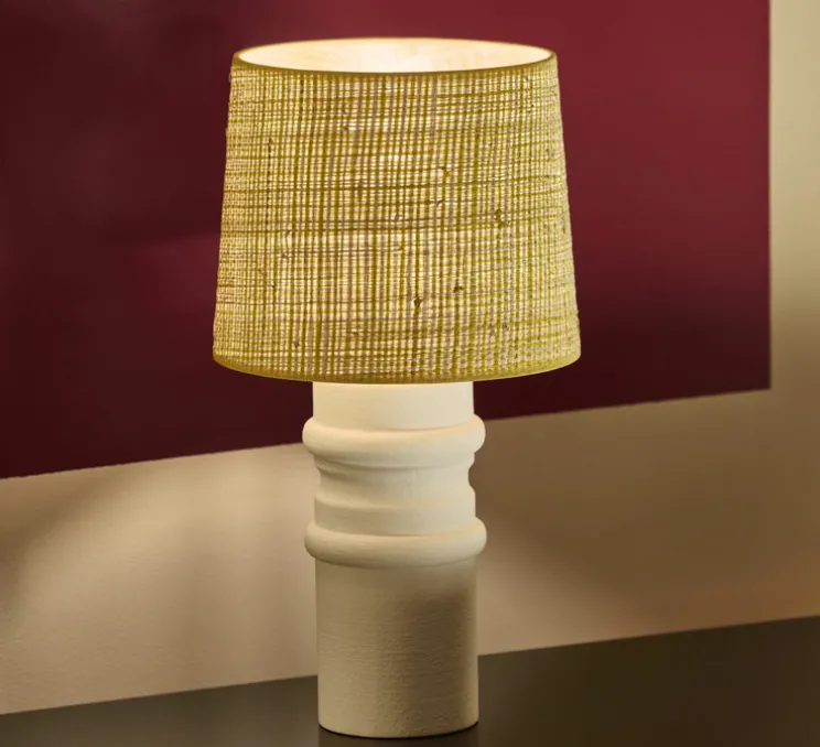 Lampe à poser, Aquarius, blanc, abat-jour jaune, Ø23cm, H41cm - Sarah Lavoine