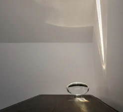 Lampe*Catellani & Smith Lampe à poser, Atman, , LED, dim, 2700K, 149 lm, L16cm, H8cm - Cristal, base nickelée