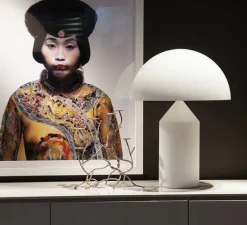 Lampe*Oluce Lampe à poser, Atollo, verre opalin, Ø38cm, H50cm - opalin opaque