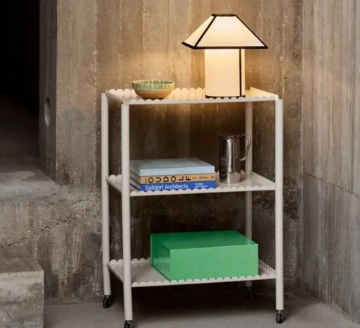 Lampe*HAY Lampe à poser, Ava Pyramid 290, , L29cm, H32cm - blanc et noir