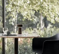 Lampe*Audo Copenhagen Lampe à poser, Baladeuse, Column , , IP44, LED, dim, 2700K, 150 lm, Ø12cm, H17,6cm - bronze