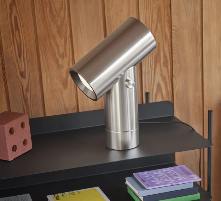 Lampe*Muuto Lampe à poser, Beam, , LED, dim, 2700K, 90-1000 lm, L31,8cm, H45,4cm - aluminium poli