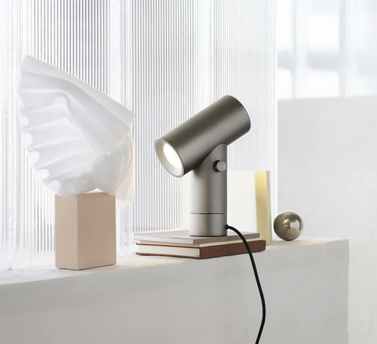 Lampe*Muuto Lampe à poser, BEAM LAMP, , LED, 2700K, 425lm, Ø18,7cm, H26,2cm - aluminium