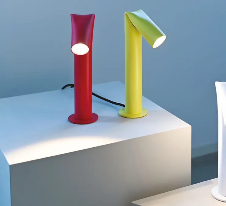 Lampe à poser, Bender lampe, rouge, LED, 2700K, L9cm, H30cm - Axolight
