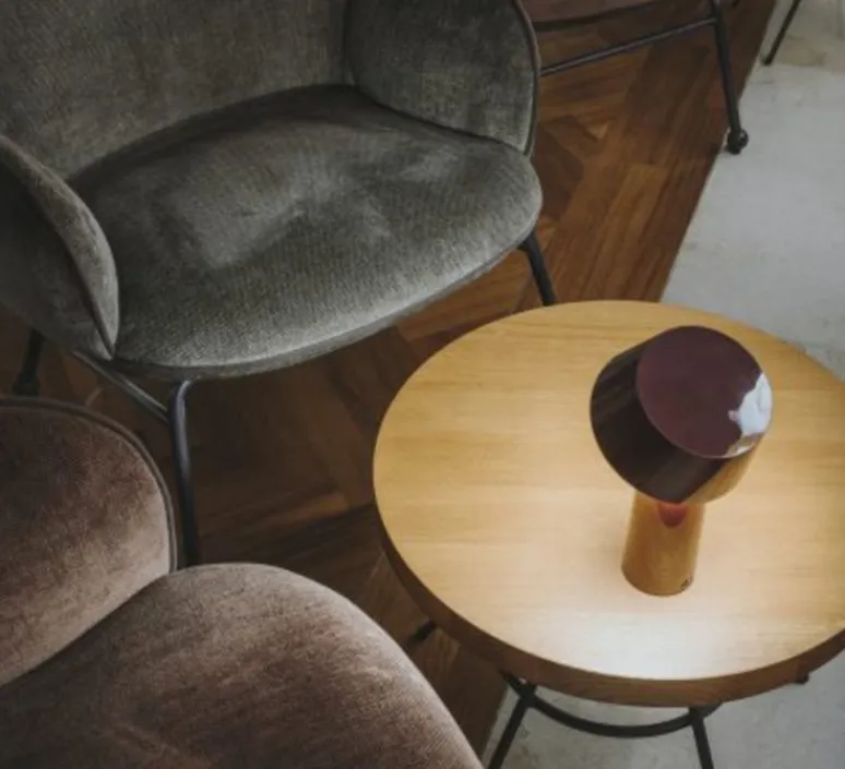 Lampe*Marset Lampe à poser, Bicoca, LED, dimmable, , H22,5cm - rouge