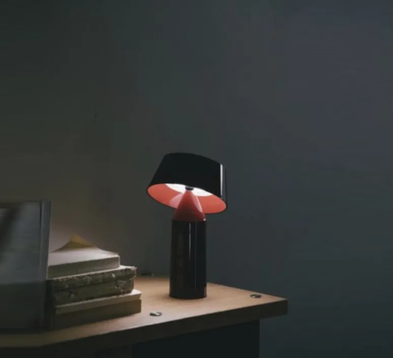 Lampe*Marset Lampe à poser, Bicoca, LED, dimmable, , H22,5cm - rouge
