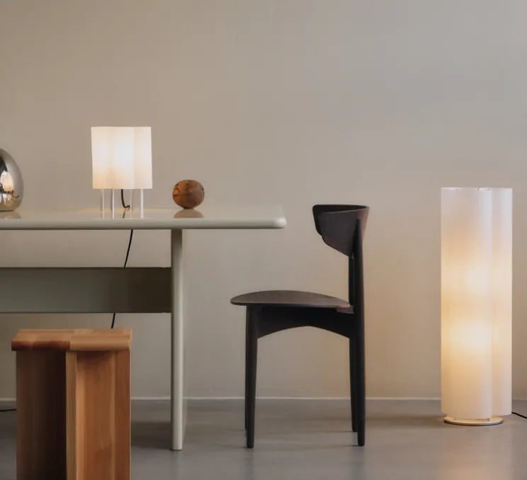 Lampe à poser, Boe, argent, abat-jour en papier washi, Ø20cm, H28cm-Ferm Living