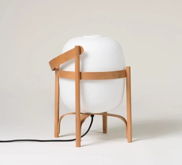 Lampe à poser, Cesta, bois, Ø33cm, H57cm - Santa & Cole