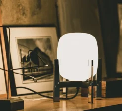 Lampe à poser, Cestita Metallica, acier poli, Ø23cm, H28cm - Santa & Cole