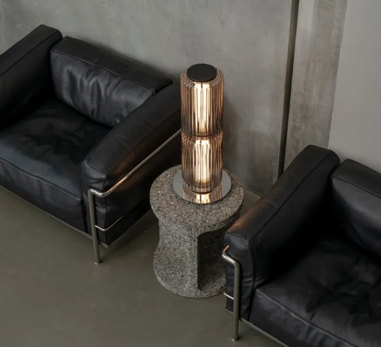 Lampe*A-N-D Lampe à poser, Column 175, , LED, dim, 1800-3000K, 1422 lm, Ø20cm, H60cm - carbone