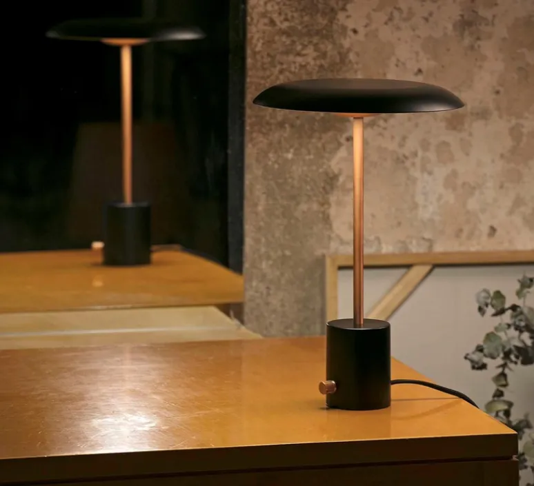 Lampe*Faro Lampe à poser, Hoshi, , 3000K, 930lm, H40cm, Ø26cm - noir, cuivre brossé