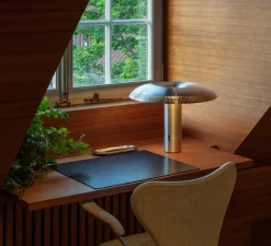 Lampe*Wastberg Lampe à poser, Ilumina, , LED, 2700K, 776lm, Ø40,3cm, H30,5cm - aluminium