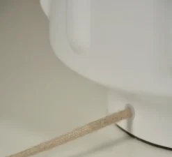 Lampe*Market Set Lampe à poser, Jimmy L, , Ø32cm, H83cm - blanc, beige et galon à motif