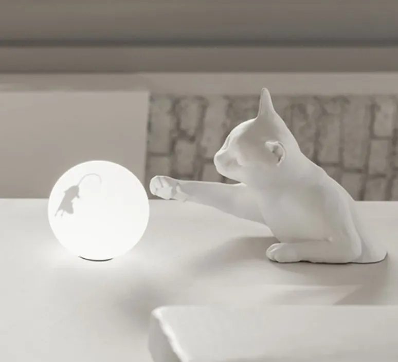 Lampe*Karman Lampe à poser, Maoo, , L30cm, H20cm - blanc mat, verre givré